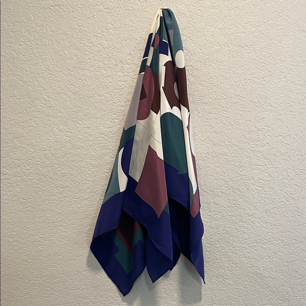 Ginnie Johansen 100% Pure Silk Scarf 34x33 Abstract Geometric Multicolor Square